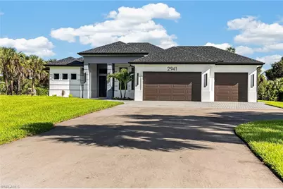 2941 32nd Ave SE, Naples, FL 34117 - Photo 3