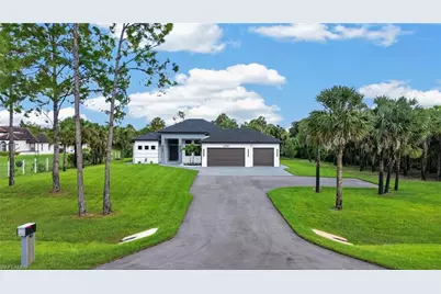 2941 32nd Ave SE, Naples, FL 34117 - Photo 7