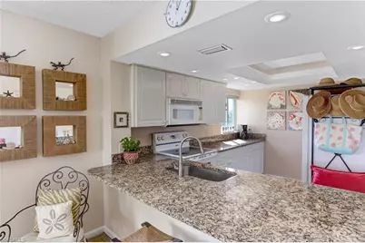 26371 Hickory Blvd #304, Bonita Springs, FL 34134 - Photo 11