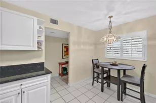 737 Landover Ct, Naples, FL 34104 - Photo 9