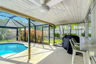 928 SW 52nd St, Cape Coral, FL 33914 - Photo 25