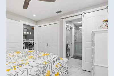 798 Wiggins Bay Dr, Naples, FL 34110 - Photo 23