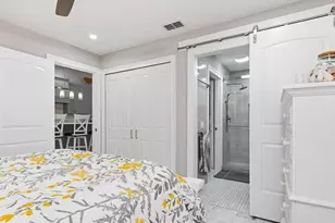 798 Wiggins Bay Dr, Naples, FL 34110 - Photo 23