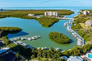 798 Wiggins Bay Dr, Naples, FL 34110 - Photo 41
