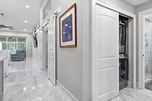 798 Wiggins Bay Dr, Naples, FL 34110 - Photo 17