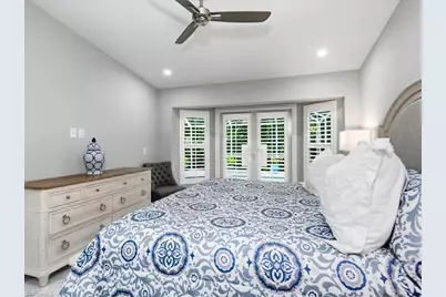 798 Wiggins Bay Dr, Naples, FL 34110 - Photo 11