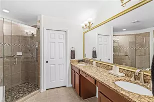2425 Laurentina Ln, Cape Coral, FL 33909 - Photo 15