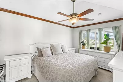 2425 Laurentina Ln, Cape Coral, FL 33909 - Photo 13