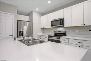 15377 Wildflower Cir, Naples, FL 34119 - Photo 9