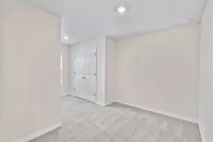 15377 Wildflower Cir, Naples, FL 34119 - Photo 13