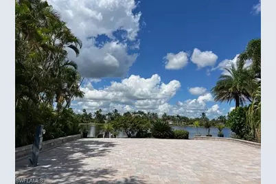 4609 Southern Breeze Dr, Naples, FL 34114 - Photo 9