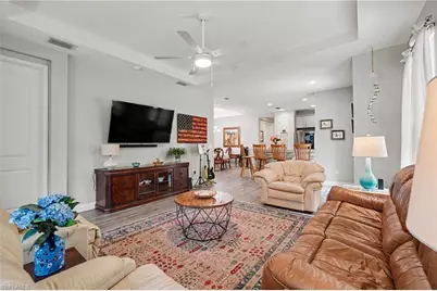 8004 Calle Canovas Ct, Naples, FL 34114 - Photo 5