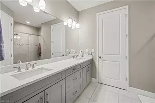 8004 Calle Canovas Ct, Naples, FL 34114 - Photo 15