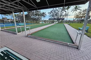 4256 Montalvo Ct, Naples, FL 34109 - Photo 25