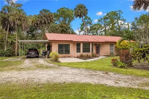 191 4th St NE, Naples, FL 34120 - Photo 7