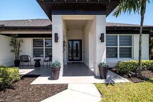 19 NW 13th Pl, Cape Coral, FL 33993 - Photo 5
