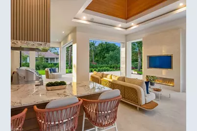 500 Ridge Dr, Naples, FL 34108 - Photo 5