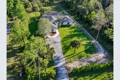 390 35th Ave NE, Naples, FL 34120 - Photo 17