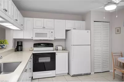 3675 Amberly Cir #C207, Naples, FL 34112 - Photo 13