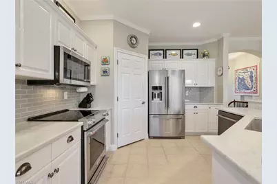 882 Carrick Bend Cir #102, Naples, FL 34110 - Photo 13