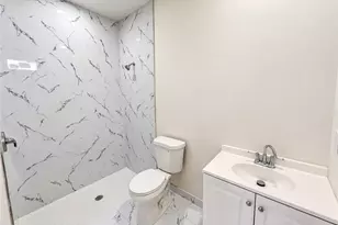 3316 Handy Ct, Fort Myers, FL 33916 - Photo 3