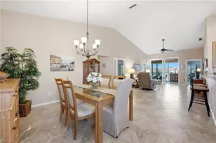 2555 Aspen Creek Ln, Naples, FL 34119 - Photo 9