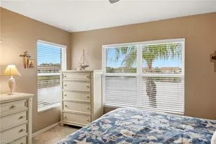 2555 Aspen Creek Ln, Naples, FL 34119 - Photo 15