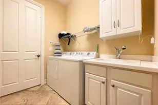 7302 Acorn Way, Naples, FL 34119 - Photo 31
