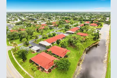 2017 Pine Isle Ln, Naples, FL 34112 - Photo 43