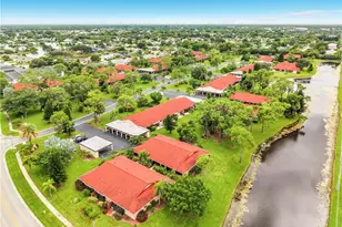 2017 Pine Isle Ln, Naples, FL 34112 - Photo 43