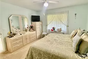 281 Gabriel Cir, Naples, FL 34104 - Photo 23