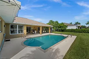 3007 SW 26th Ct, Cape Coral, FL 33914 - Photo 5
