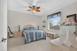 528 Lake Louise Cir, Naples, FL 34110 - Photo 9