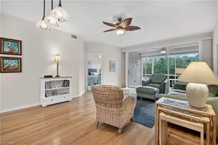 528 Lake Louise Cir, Naples, FL 34110 - Photo 13