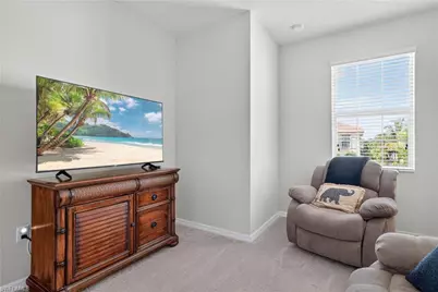 10200 Via Colomba Cir, Fort Myers, FL 33966 - Photo 21