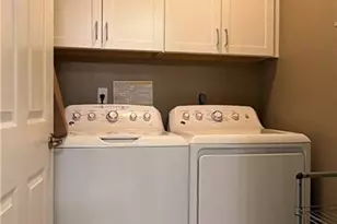 1340 Charleston Square Dr, Naples, FL 34110 - Photo 21