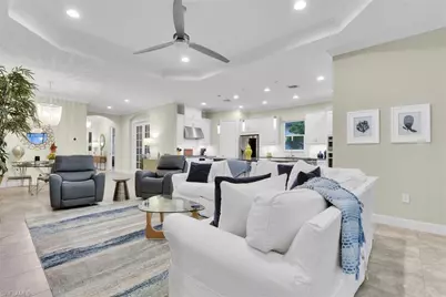 9630 Campanile Cir, Naples, FL 34114 - Photo 13