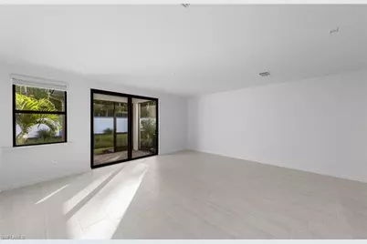 27806 Solis Grande Dr, Bonita Springs, FL 34135 - Photo 29