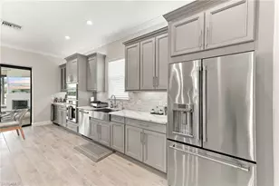 8333 Promoso Ct, Naples, FL 34114 - Photo 15