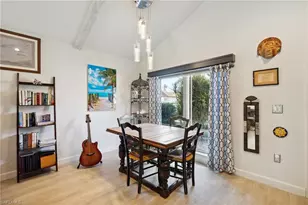 851 Palm View Dr, Naples, FL 34110 - Photo 19