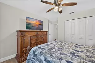11055 Longshore Way W, Naples, FL 34119 - Photo 23