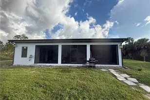2831 32nd Ave SE, Naples, FL 34117 - Photo 3