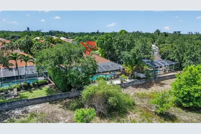 1523 Whispering Oaks Cir, Naples, FL 34110 - Photo 35