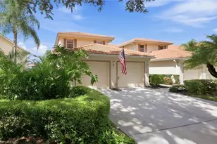 250 Robin Hood Cir, Naples, FL 34104 - Photo 3