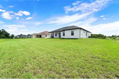 3724 7th St SW, Lehigh Acres, FL 33976 - Photo 39