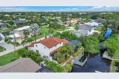27109 Holly Ln, Bonita Springs, FL 34135 - Photo 29