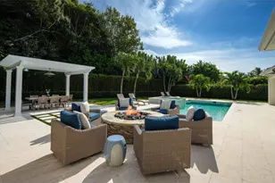 4042 Old Trail Way, Naples, FL 34103 - Photo 15