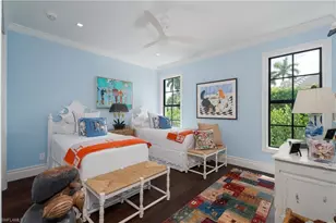 743 St Georges Ct, Naples, FL 34110 - Photo 25