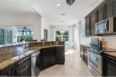 9090 Limestone Ln, Naples, FL 34120 - Photo 9