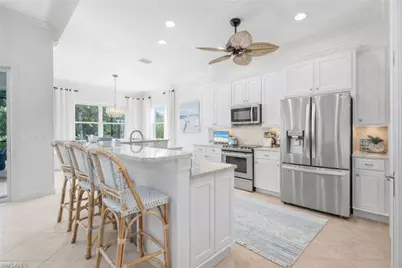 9090 Limestone Ln, Naples, FL 34120 - Photo 11